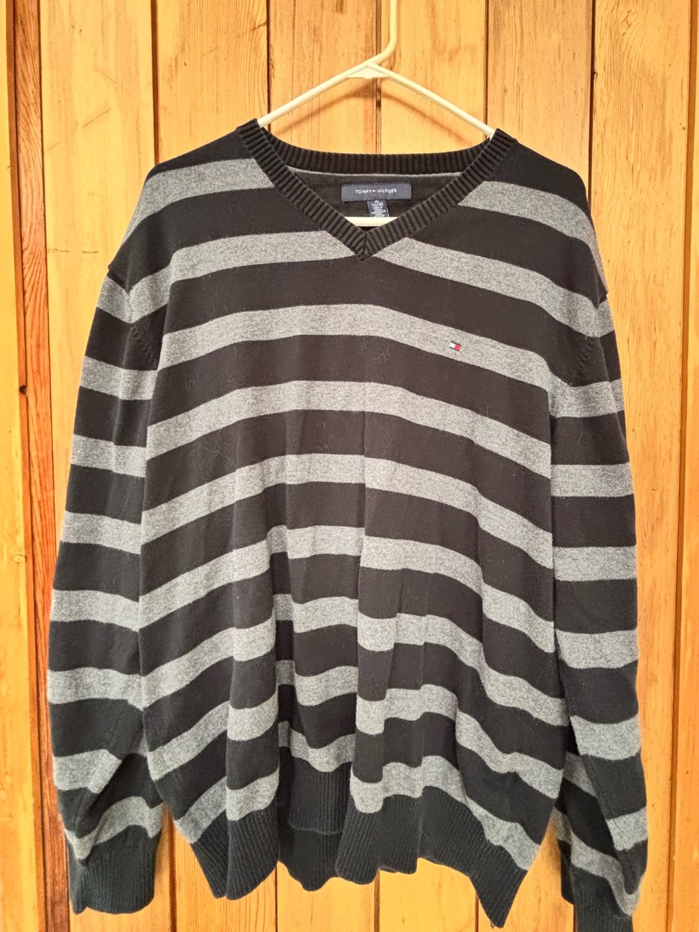Tommy Hilfiger Men's V-Neck Striped Sweater - Black & Gray